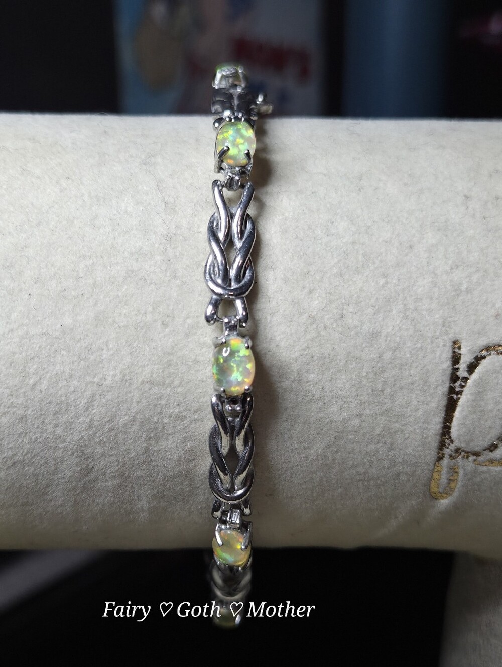 Vintage Magic! Helzberg Diamonds Fancy Designer Opal & Sterling Bracelet - Picture 5 of 17